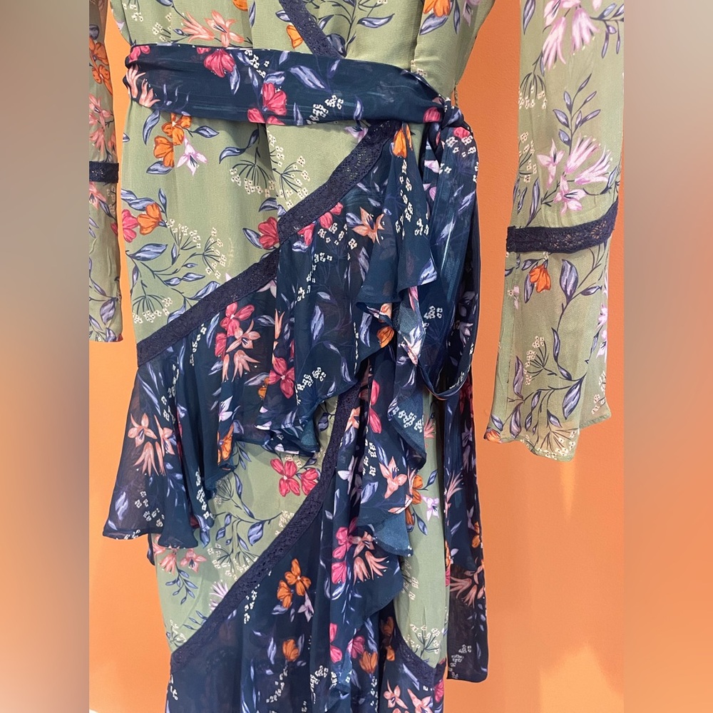 Anthropologie Love Sam tiered wrap dress small - Picture 7 of 13